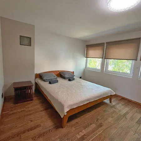 In Seaside Neighbourhood *