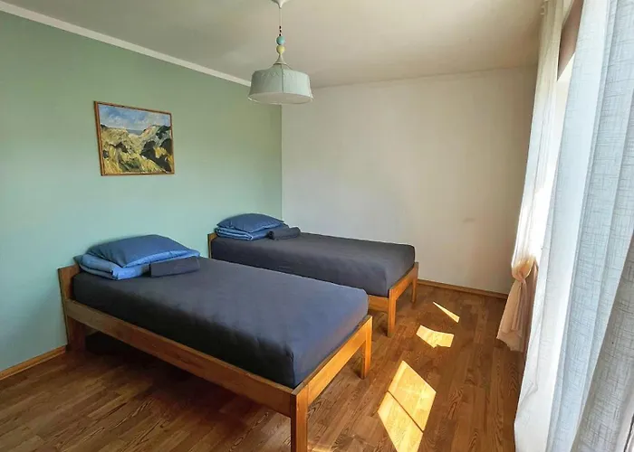 In Seaside Neighbourhood Apartment *